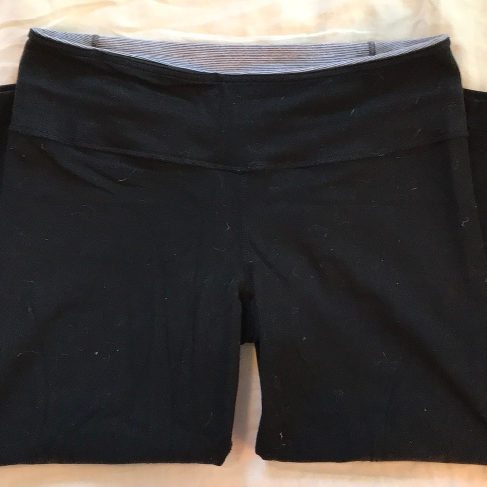 Reversible lulu yoga crops